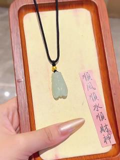和田玉蝉吊坠女转运金珠玉石挂件蝉联榜首逢考必